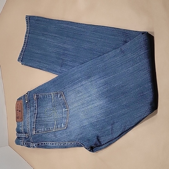 Lucky Brand Sofia Straight Leg Jeans. SIZE 6 / 28, Distressed, EUC